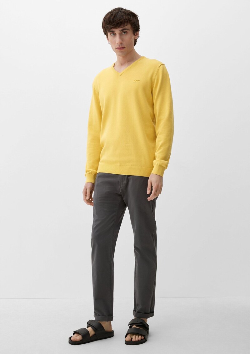 Strickpullover mit V-Ausschnitt