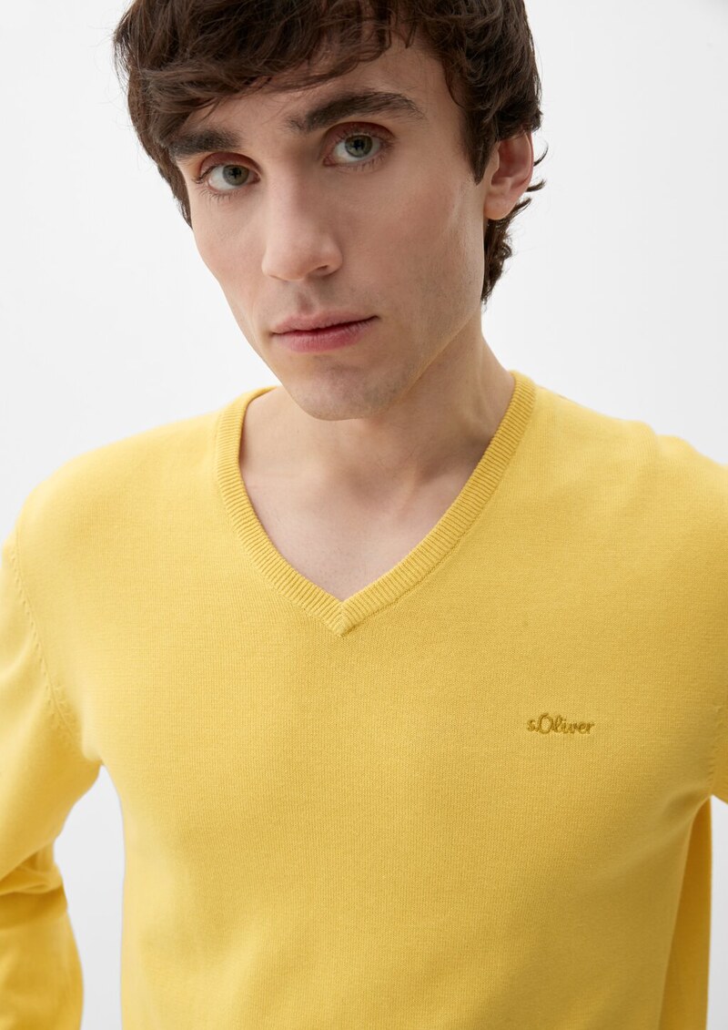 Strickpullover mit V-Ausschnitt