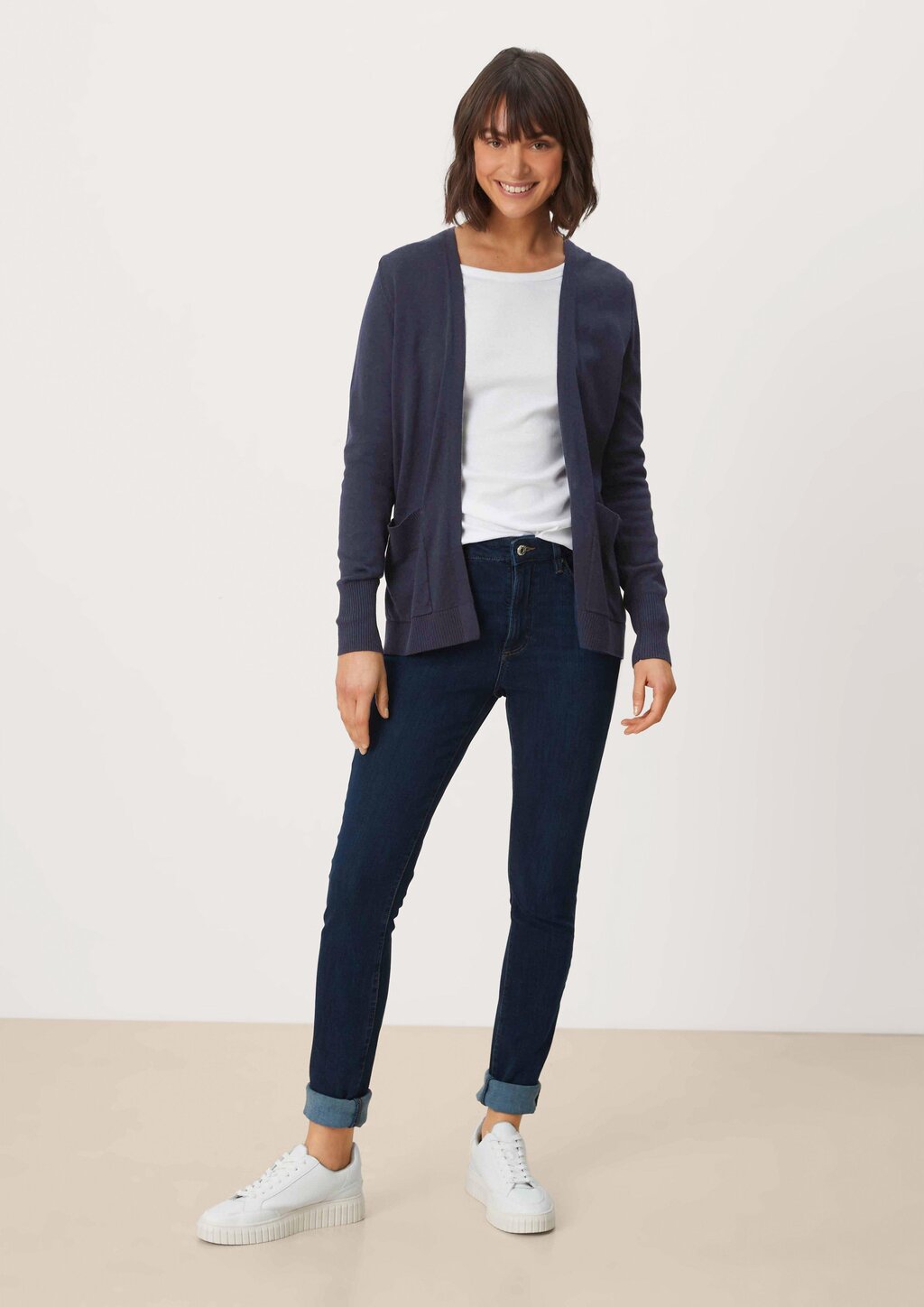 Strickjacke aus Viskosemix