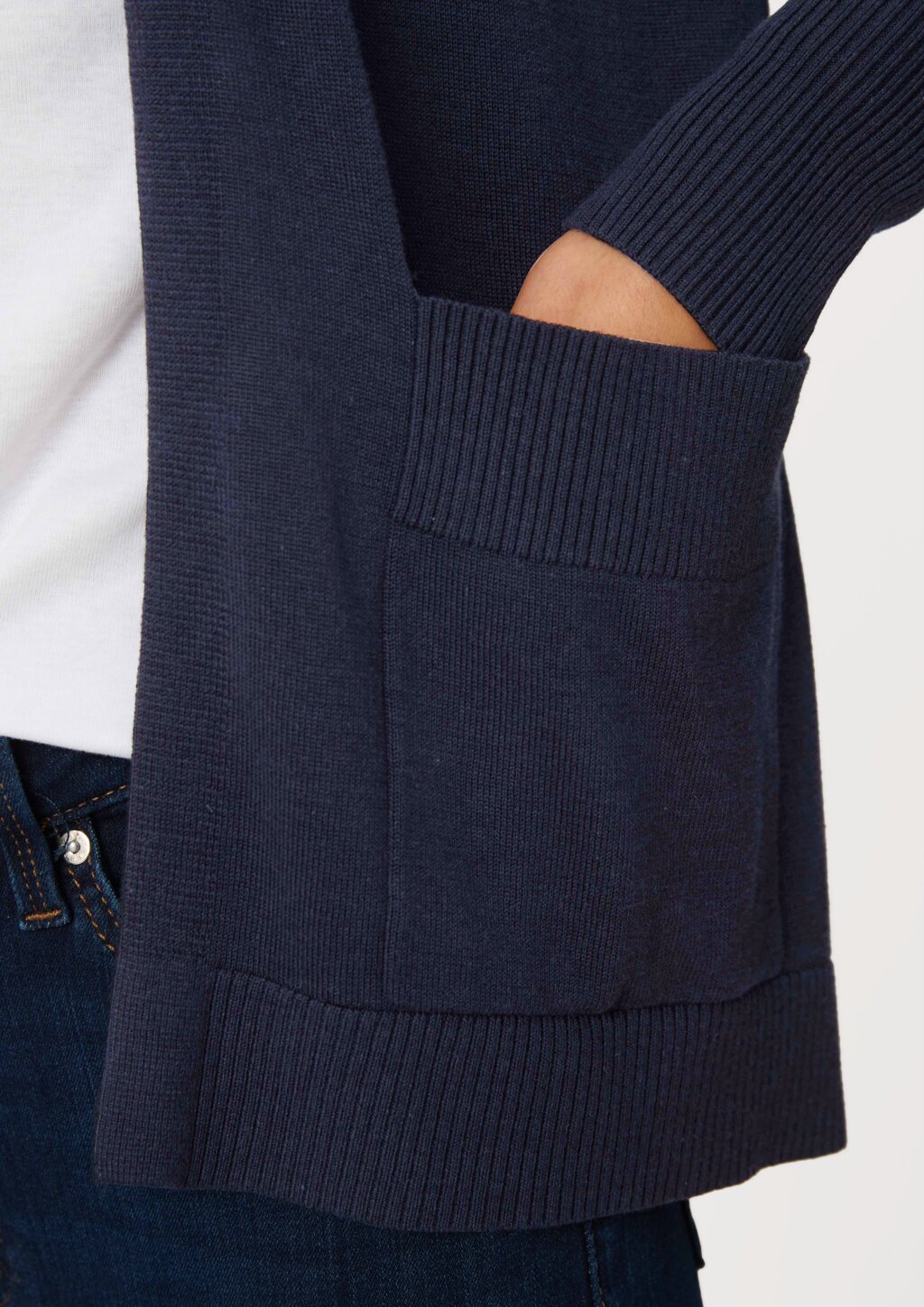 Strickjacke aus Viskosemix