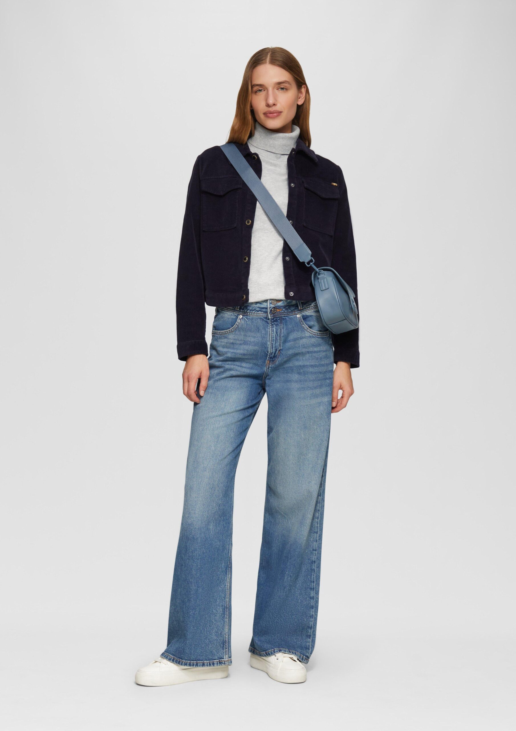 Feinstrickpullover mit Rollkragen