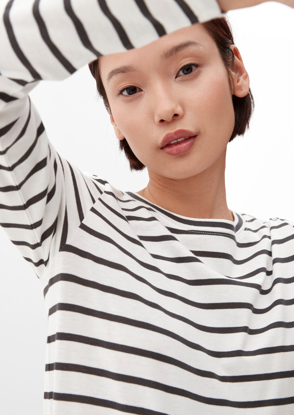 Gestreiftes Langarmshirt aus Jersey