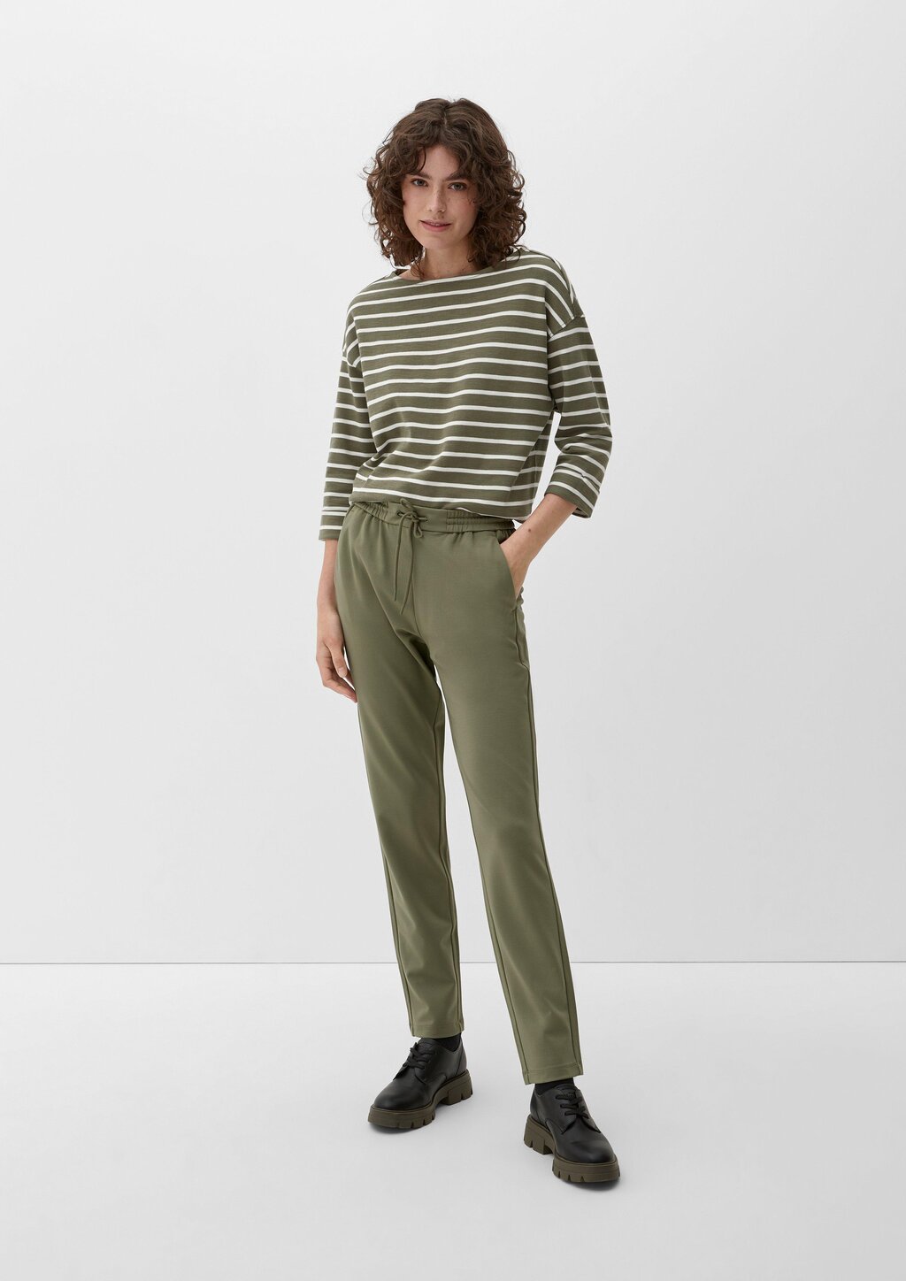 Slim: Jogpants mit elastischem Bund