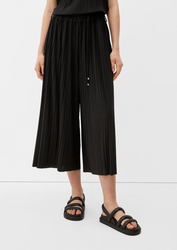 Loose: Culotte mit Plisséefalten