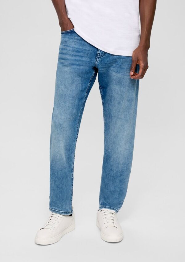 Jeans Mauro / Regular Fit / High Rise / Tapered Leg