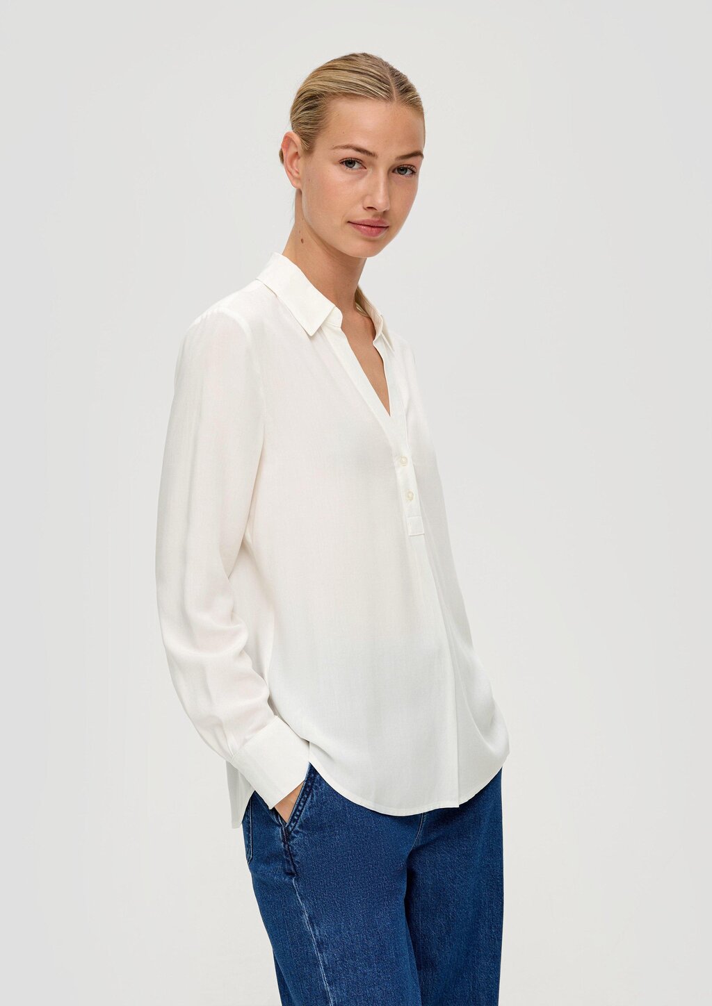 Fließende Viskosebluse