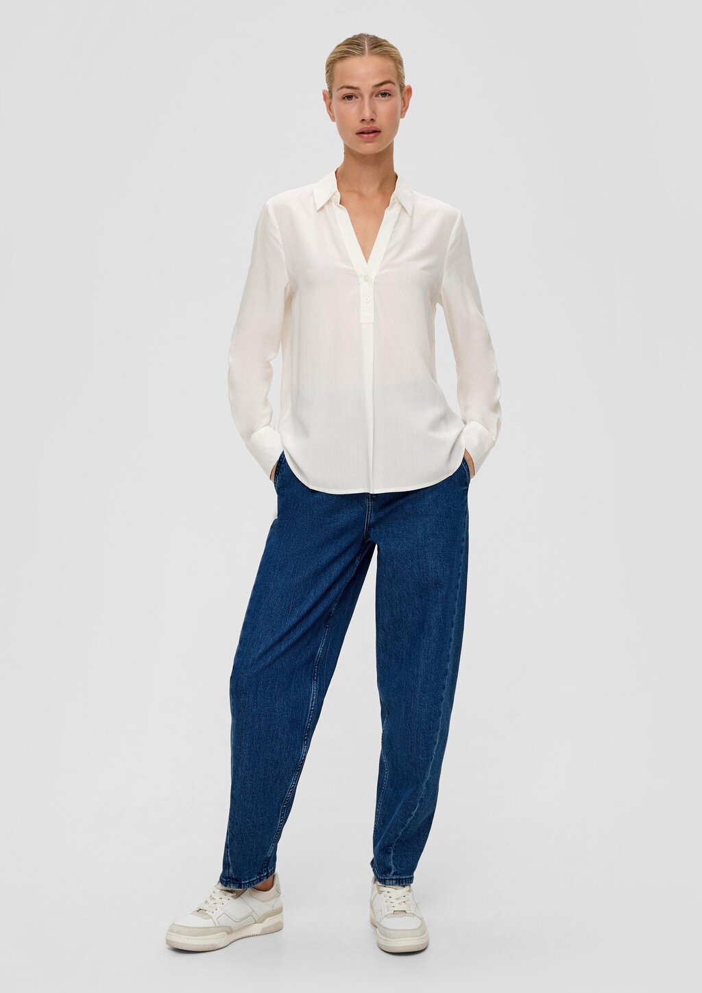 Fließende Viskosebluse