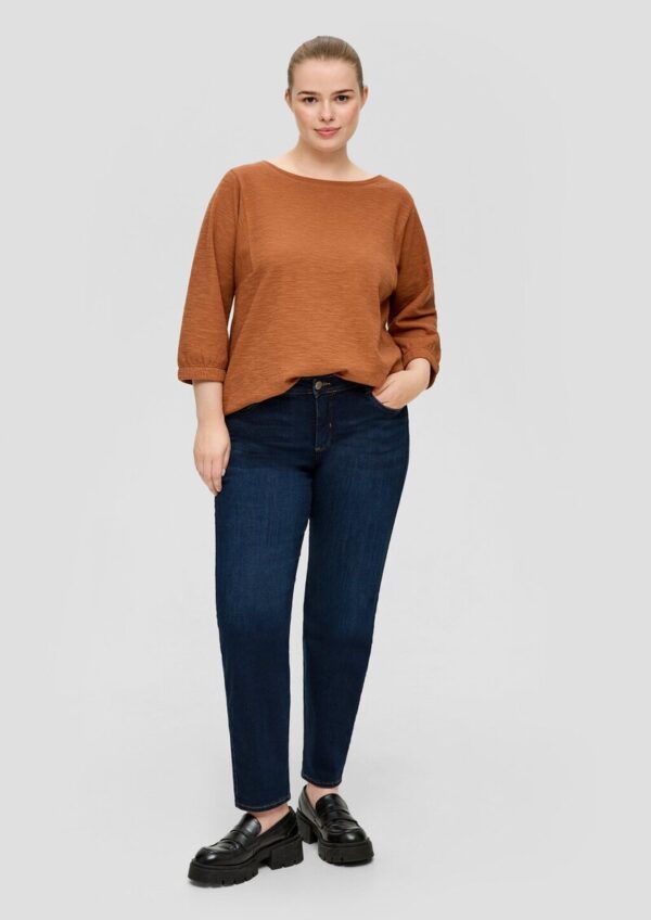 Jeans / Curvy Fit / Mid Rise / Straight Leg