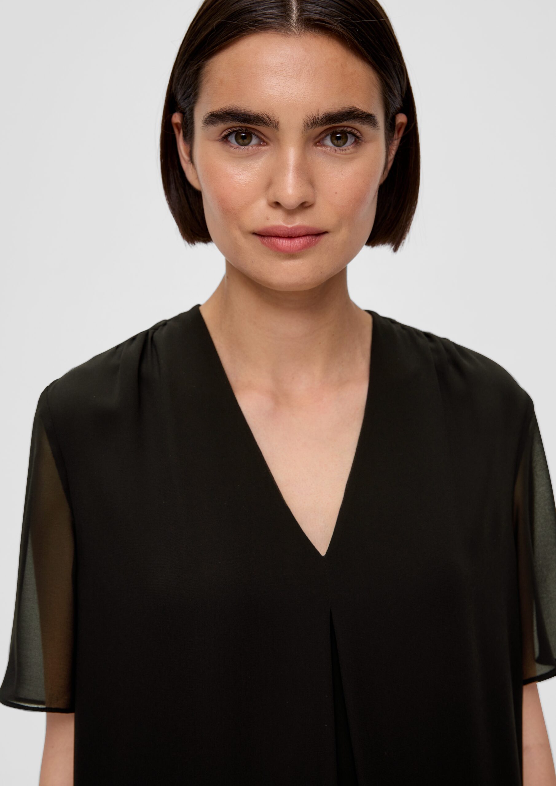 Bluse mit V-Ausschnitt