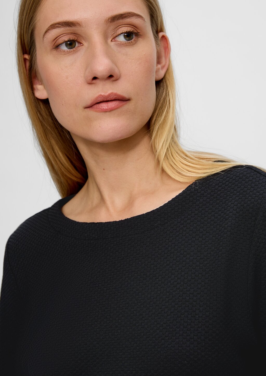 Jacquard-Pullover aus Viskosemix