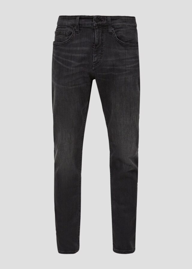 Jeans Mauro / Regular Fit / Mid Rise / Tapered Leg