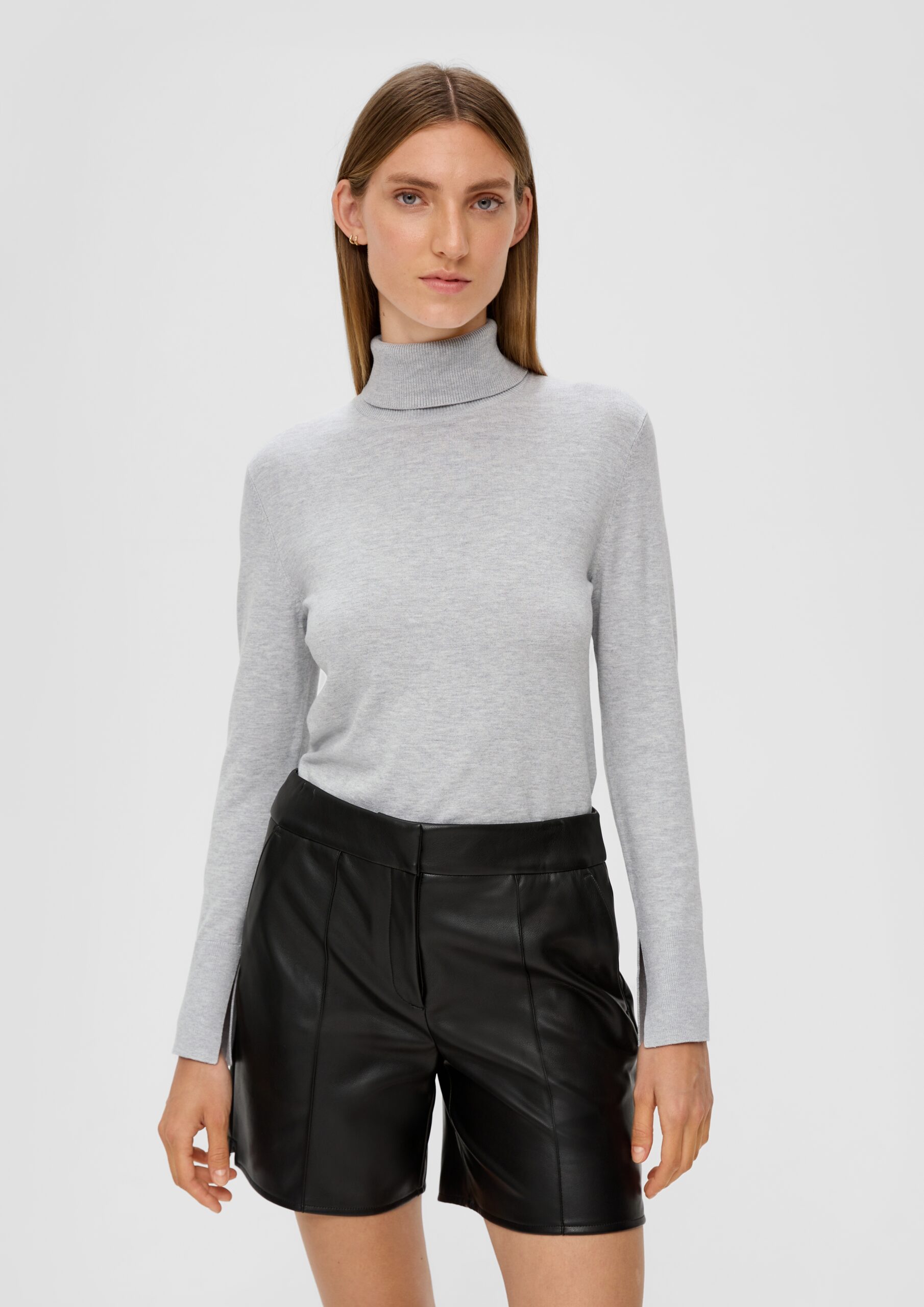 Rollkragenpullover aus Viskosemix