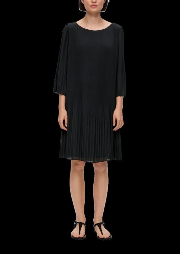 Minikleid mit Plisseefalten