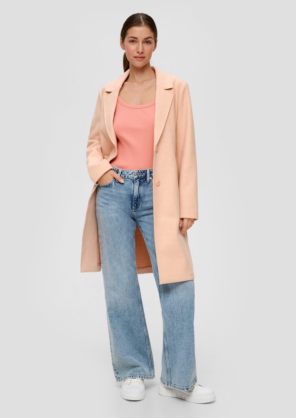 Top mit Rippstruktur