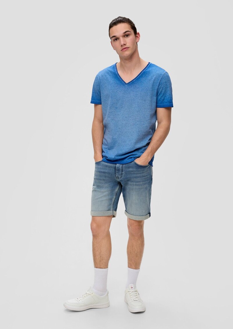 Denim-Shorts mit fixiertem Umschlag