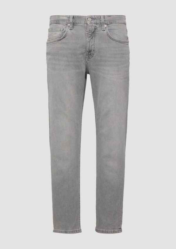 Jeans Mauro / Regular Fit / Mid Rise / Tapered Leg
