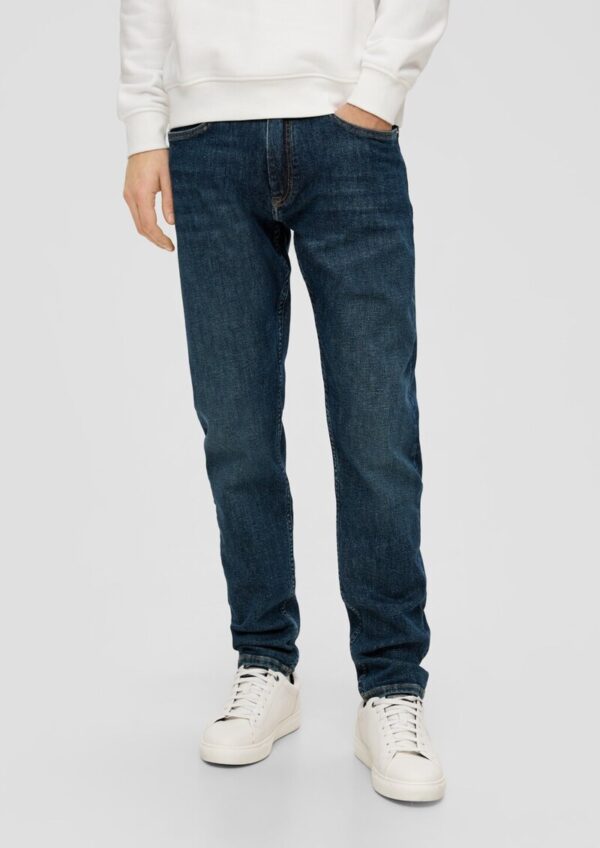Jeans Mauro / Regular Fit / High Rise / Tapered Leg