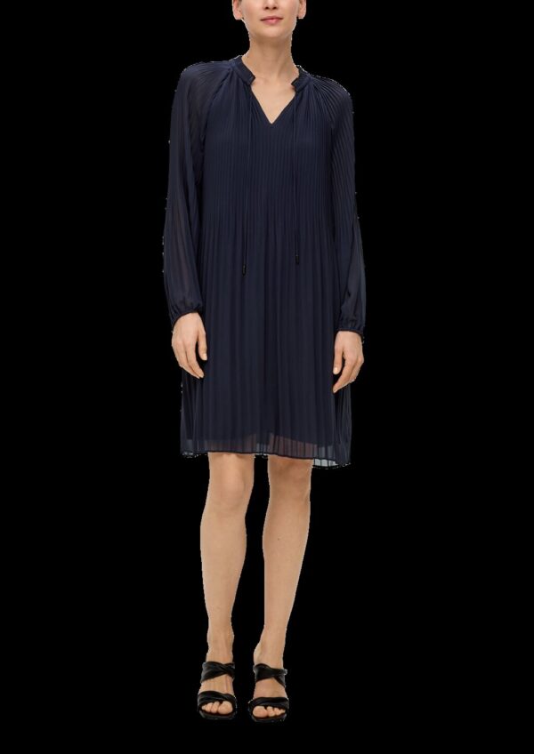 Plissiertes Kleid aus Chiffon