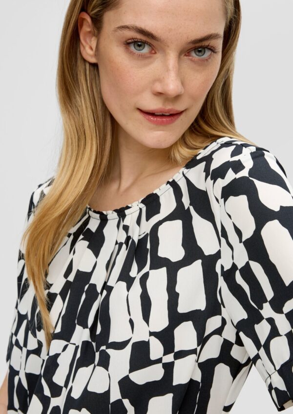 Gemusterte Bluse mit Falten-Details