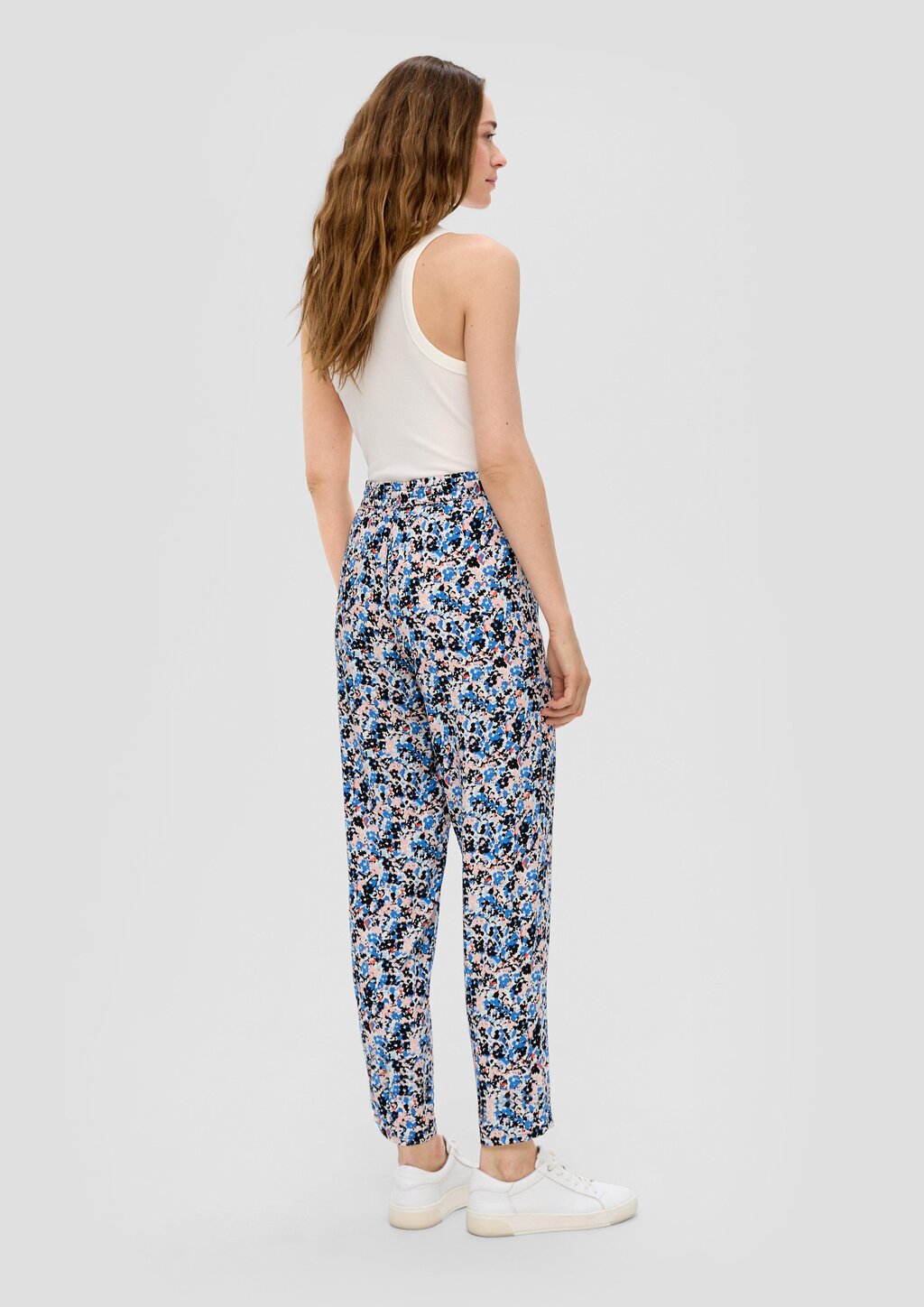 Schlupfhose aus reiner Viskose mit Tapered Leg