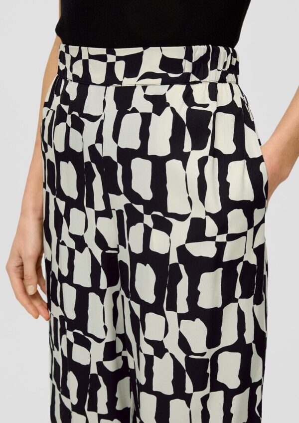 Regular: Hose mit Wide Leg