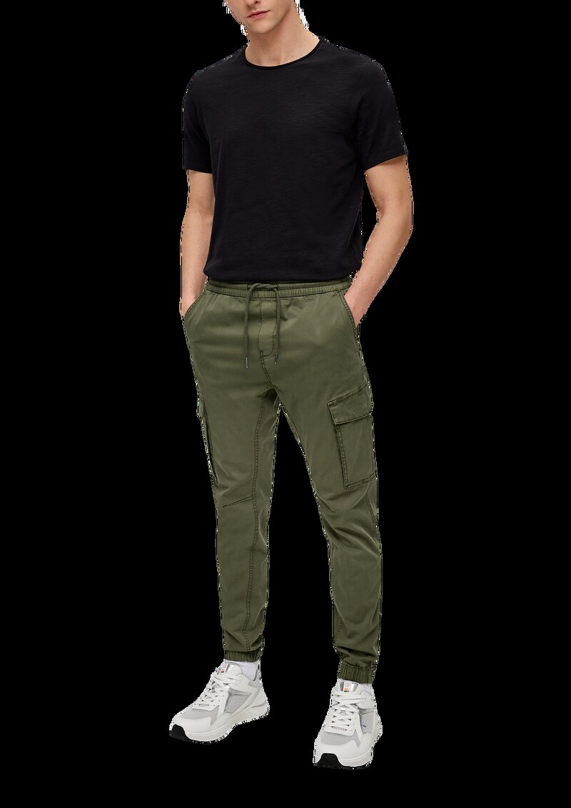 Slim Fit: Cargohose