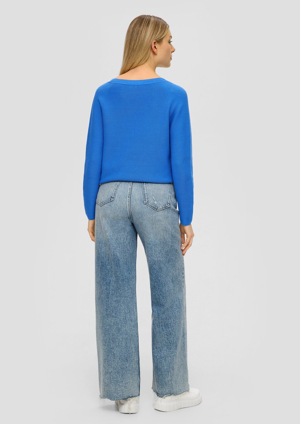 Pullover mit V-Ausschnitt