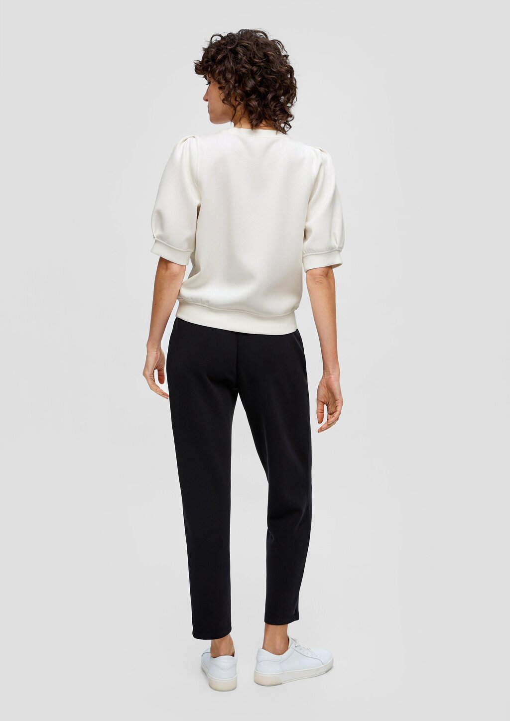 Kurzarm-Shirt aus Scuba