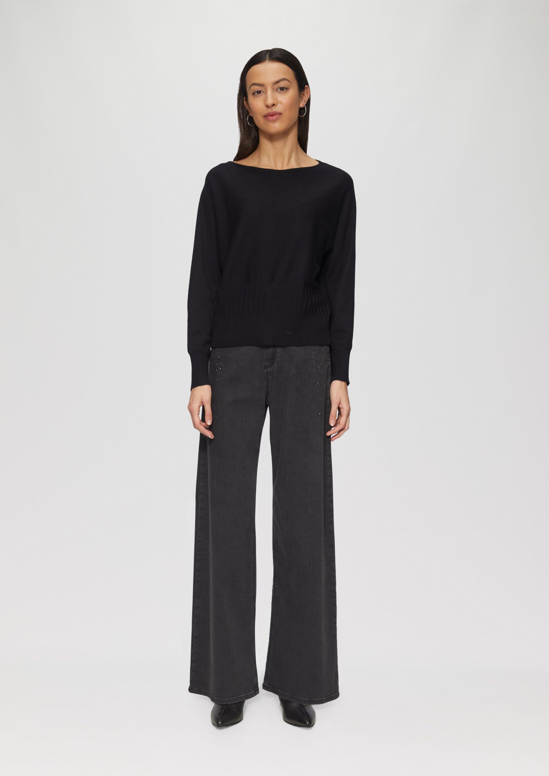 Strickpullover mit Strukturmuster am Saum