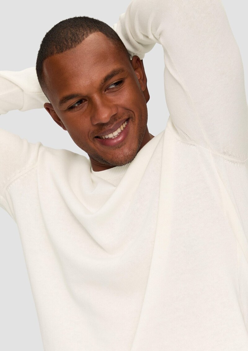 Strickpullover mit Rollsaum und Wascheffekt