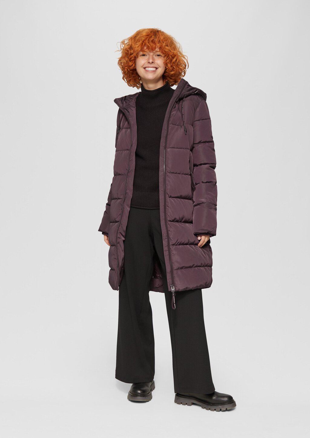 Gesteppter Mantel mit Kapuze