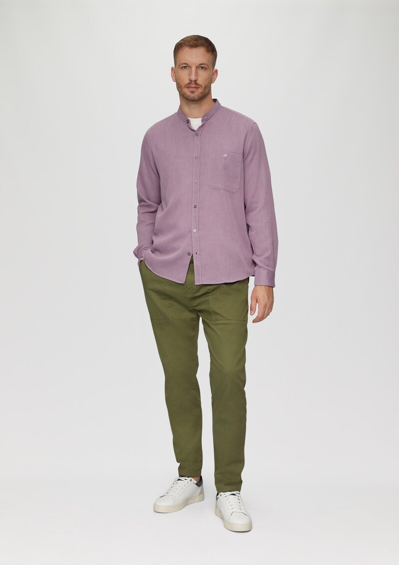 Regular Fit: Hemd mit Stehkragen und Strukurmuster