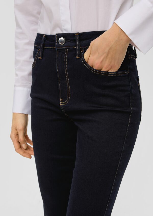 Jeans / Skinny Fit / Mid Rise / Skinny Leg