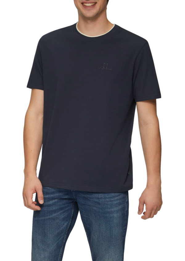 T-Shirt mit Stickerei