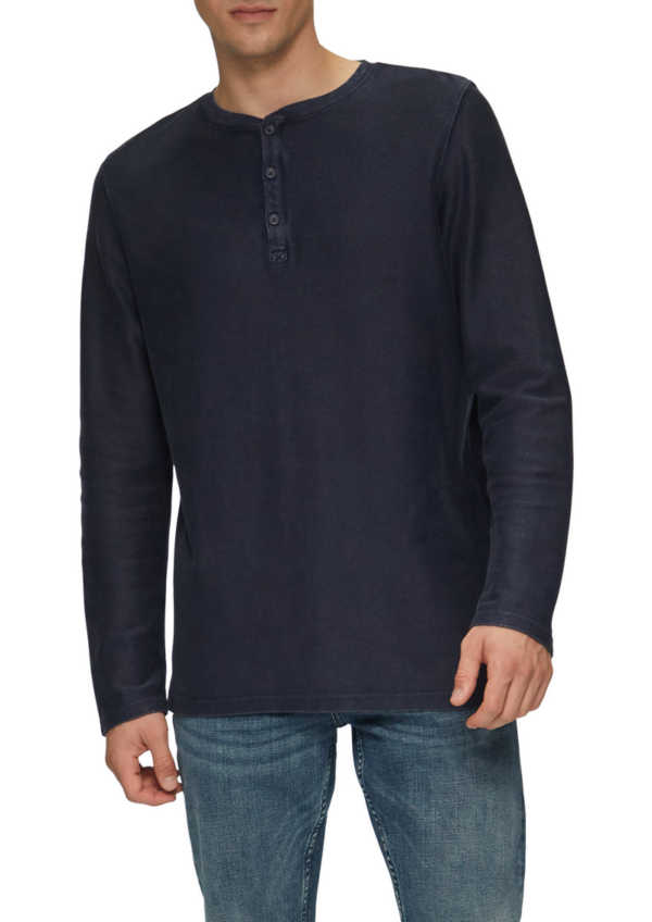 Longsleeve aus Strukturware mit Garment Dye