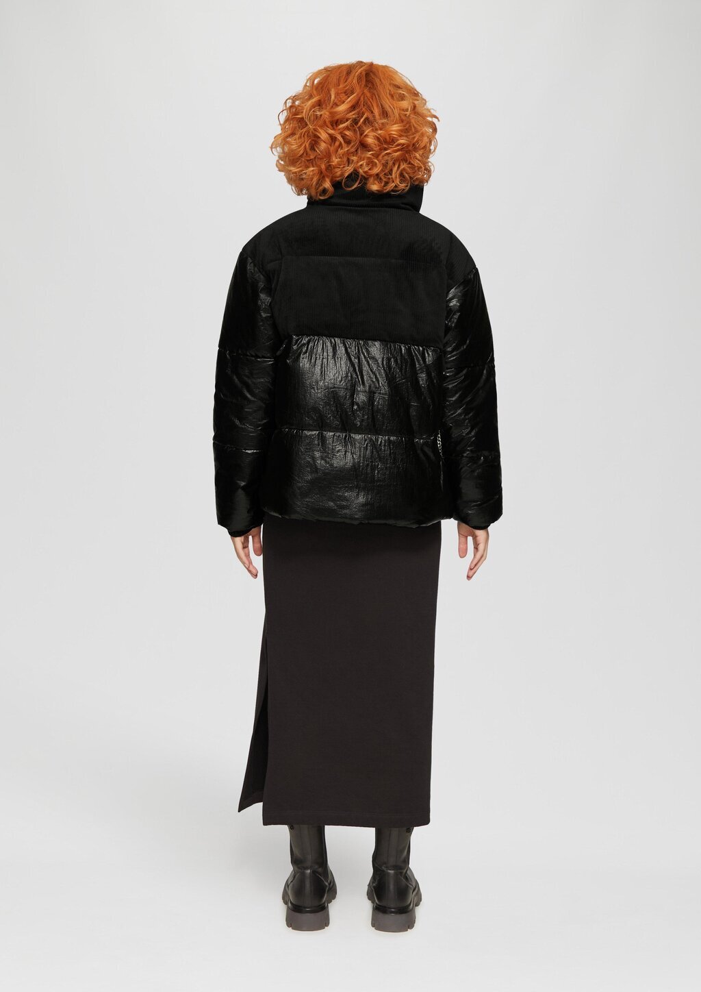 Steppjacke im Fabricmix mit abnehmbarer Tasche