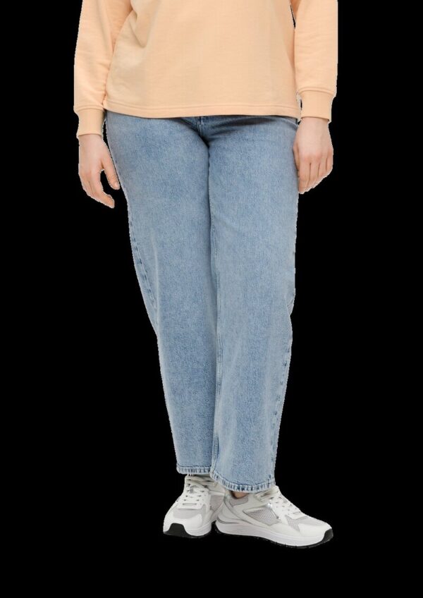 Jeans / Slim Fit / Mid Rise / Wide Leg