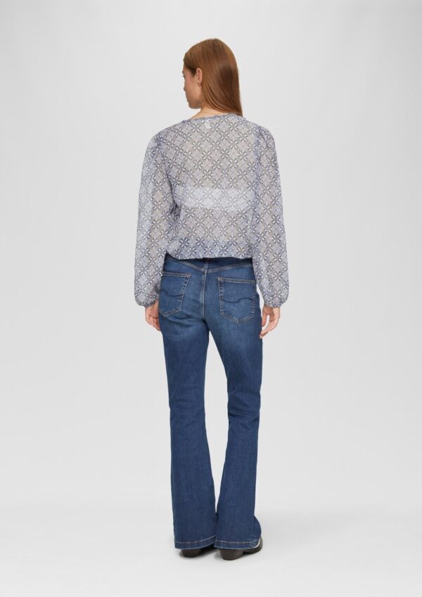 Verkürzte Bluse aus semi-transparentem Chiffon