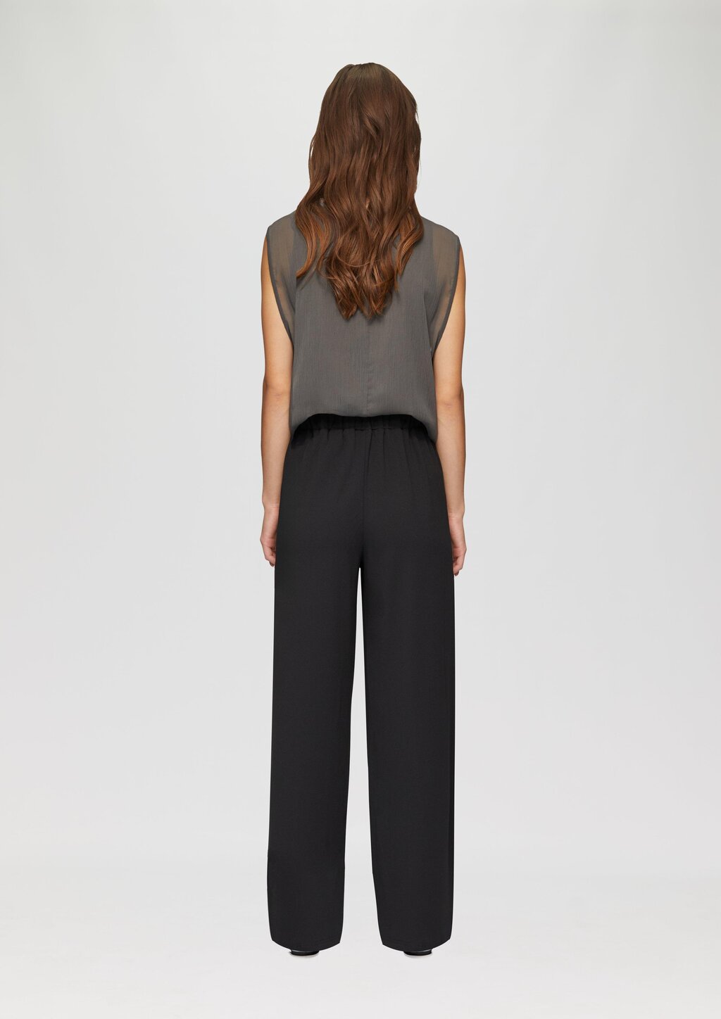 Ärmellose Chiffon-Bluse mit Jerseyfutter