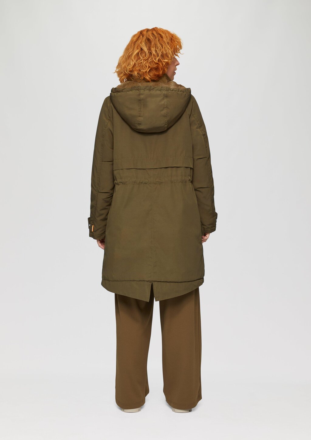 Gefütterter Parka mit Kapuze