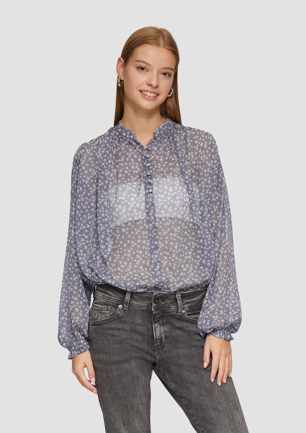 Leicht transparente Chiffonbluse mit Puffärmeln