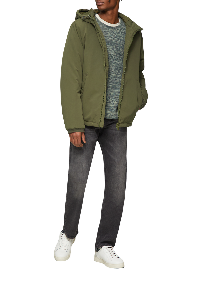 Winterjacke mit Kapuze