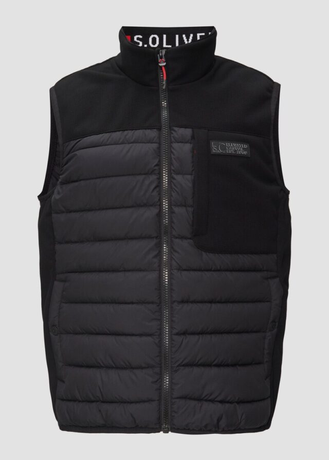 Pufferweste im Fabricmix mit Kontrast-Details