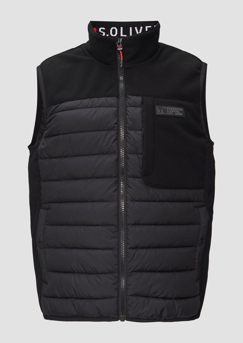 Pufferweste im Fabricmix mit Kontrast-Details