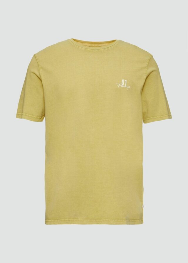 Gewaschenes T-Shirt mit Front- und Rückenprint