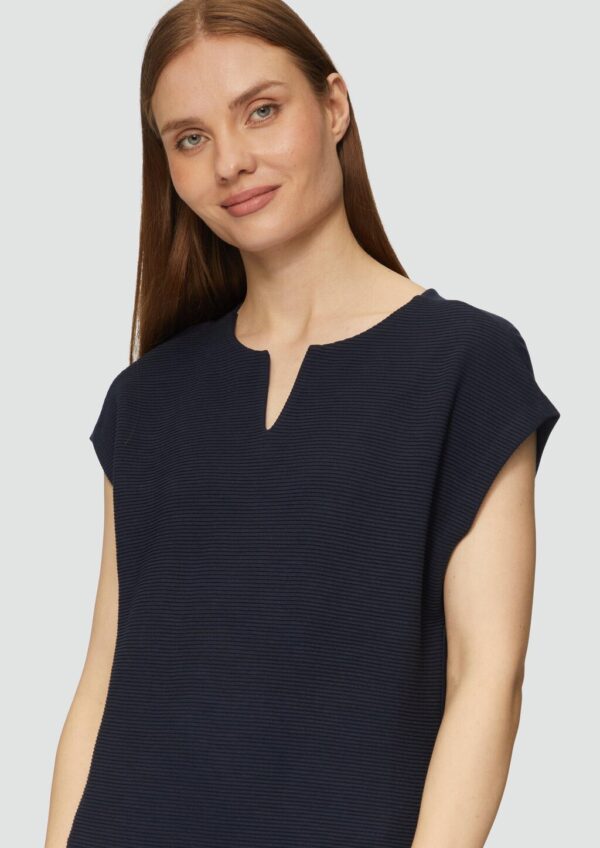 Ärmelloses Kleid im Fabricmix