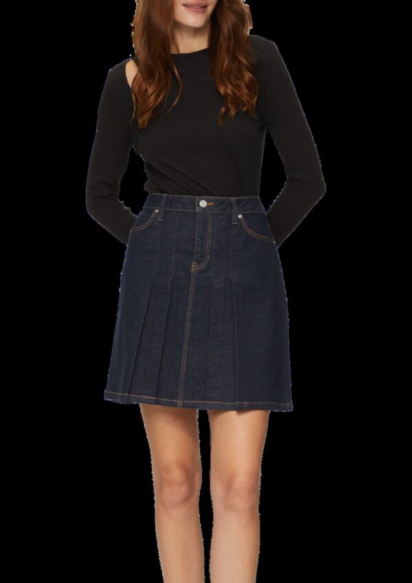 Geripptes Longsleeve mit Cut-Out