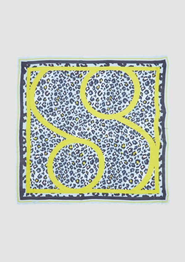 Gemusterter Schal aus Viskosemix