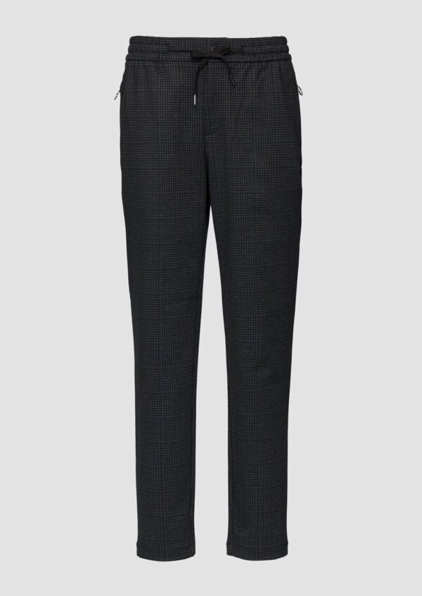 Relaxed: Jogpant in Karo-Optik