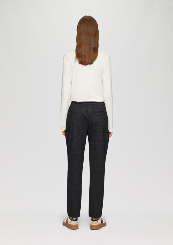 Relaxed: Jogpant in Karo-Optik